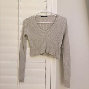 Brandy Melville Gray Cropped Knit Sweater